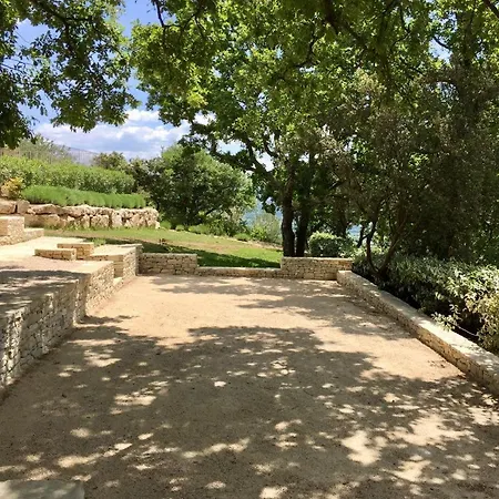 Mas La Bellevue Murs (Vaucluse)